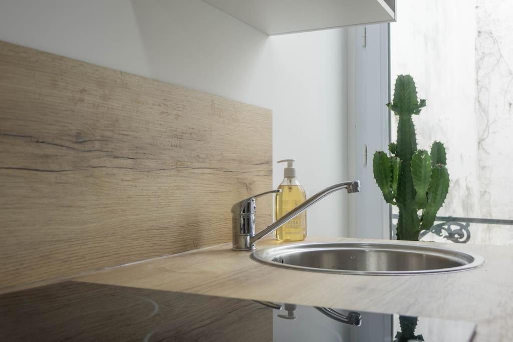 Apartmán Studio Contemporain A Deux Pas De La Cathedrale Orléans Exteriér fotografie