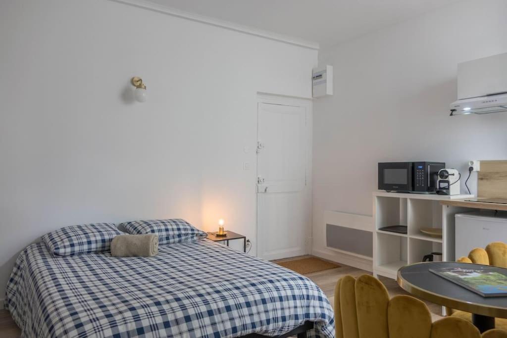 Apartmán Studio Contemporain A Deux Pas De La Cathedrale Orléans Exteriér fotografie